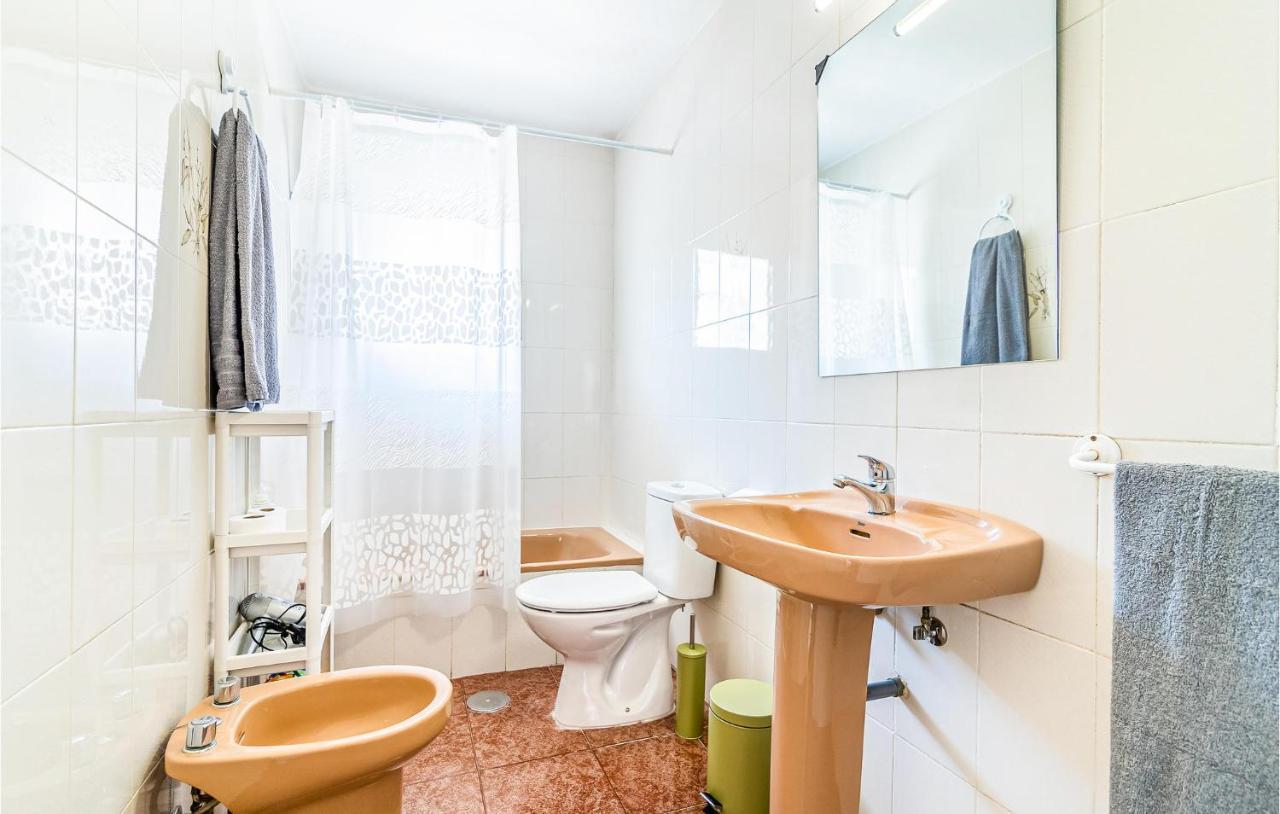 Beautiful Apartment In Cordoba With Kitchenette Luaran gambar
