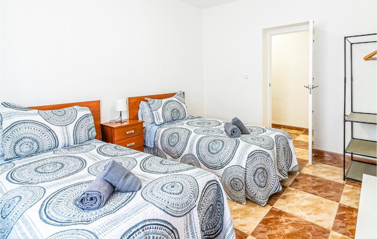 Beautiful Apartment In Cordoba With Kitchenette Luaran gambar